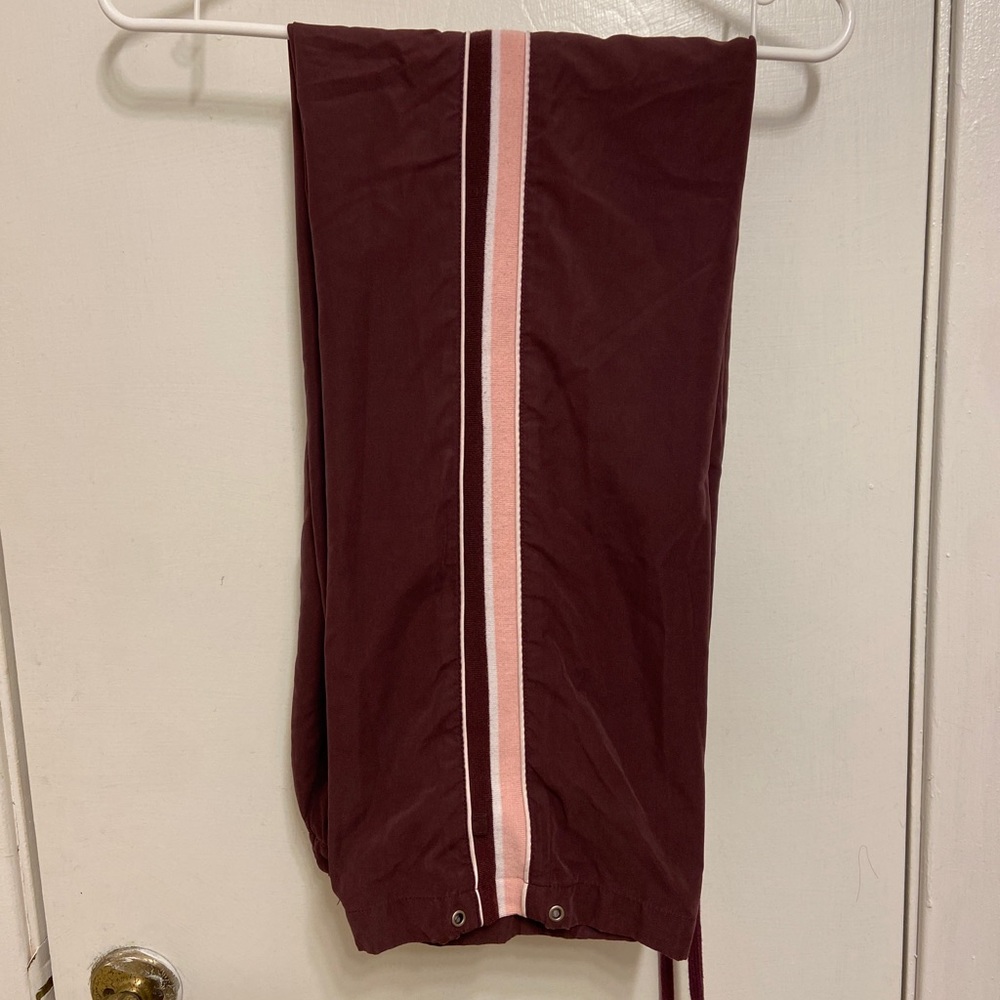 Green Tea Womens Plum White And Pink Stripe Sports Athletic Pants